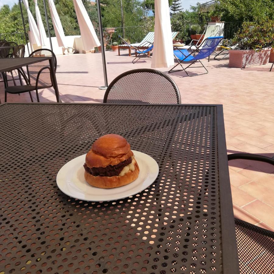 Casa Del Geco Bed & Breakfast Paestum Dış mekan fotoğraf